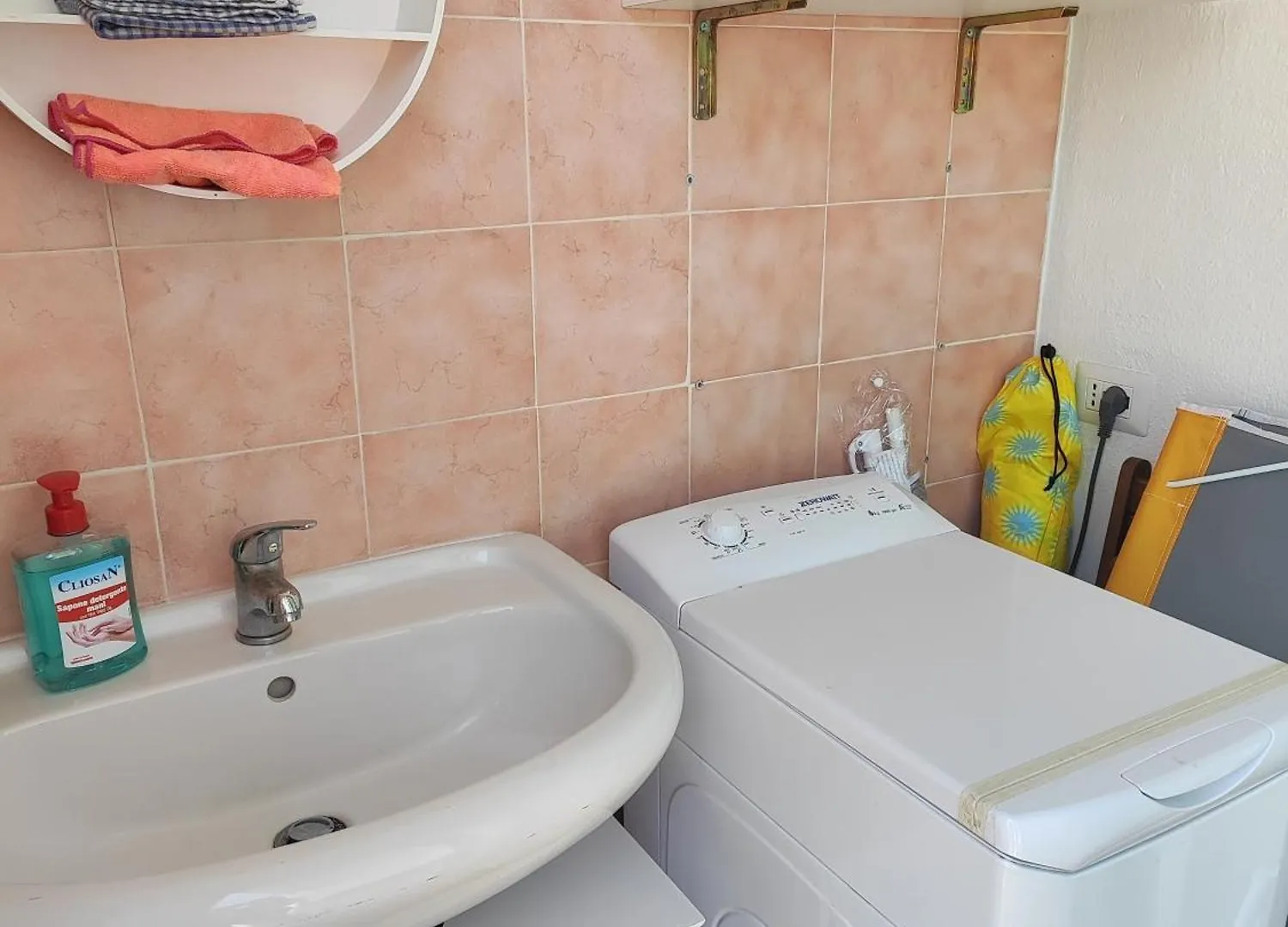 Un Angolo Di Mare In Sardegna Su Forti Guest house